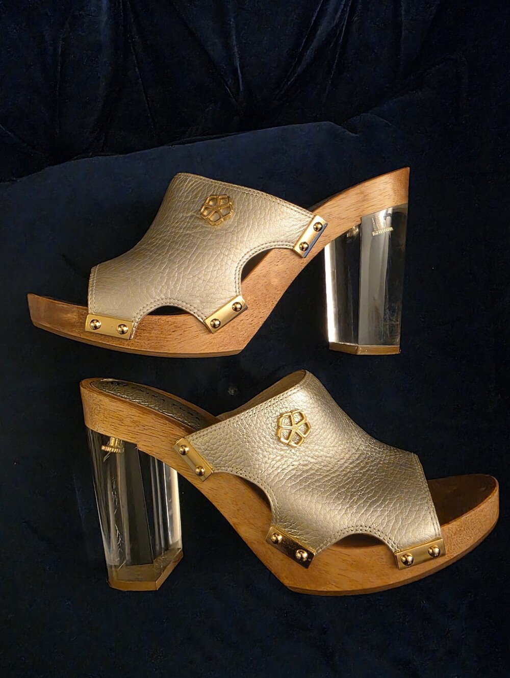 Trina Turk 'Palm Springs' Mules/Clogs Size 9M
